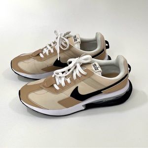 Women’s Nike Air Max Pre-Day Sneakers